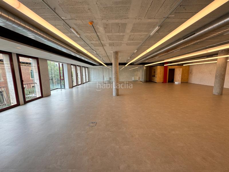 Foto 207a8a40-aaa4-415d-8e13-3f864671da22. Location bureau avec chauffage parking dans Dreta de l´Eixample Barcelona