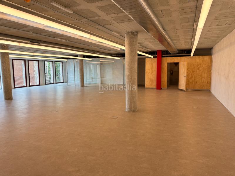 Foto bf3a81a8-9d7e-450e-b89f-9443a067505f. Location bureau avec chauffage parking dans Dreta de l´Eixample Barcelona
