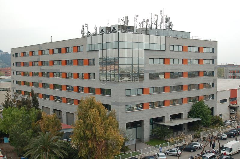 Foto 655989fc-60b1-4930-adec-dd39561835c3. Rent office space with parking in La Marina del Prat Vermell Barcelona