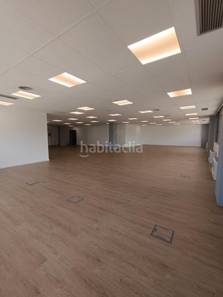 Foto 8d882395-83b6-40c8-aeea-d7d2f1f0a24d. Rent office space with parking in La Marina del Prat Vermell Barcelona