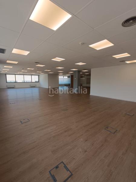 Foto ed26d6ad-6bbe-47ae-a085-5a72a3d61291. Rent office space with parking in La Marina del Prat Vermell Barcelona
