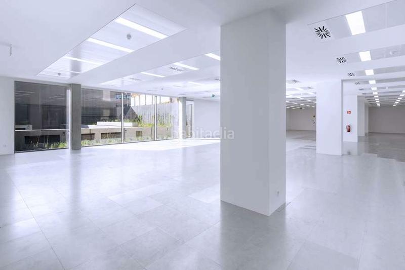 Foto 0800e09b-ddca-4216-ac43-a788af3764bf. Location bureau avec chauffage parking dans El Parc i la Llacuna del Poblenou Barcelona