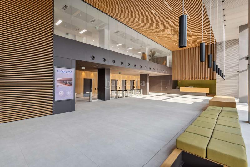 Foto 0bc2b821-2c1b-481c-9bf7-02273dbf5a8c. Location bureau avec chauffage parking dans El Parc i la Llacuna del Poblenou Barcelona