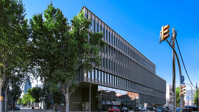 Foto 1f65a40a-fc36-4731-af43-875880a0d7a8. Location bureau avec chauffage parking dans El Parc i la Llacuna del Poblenou Barcelona