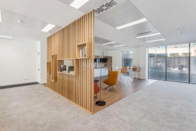 Foto 8800955f-7c80-4fa9-be5c-ddd0af9a7549. Location bureau avec chauffage parking dans El Parc i la Llacuna del Poblenou Barcelona