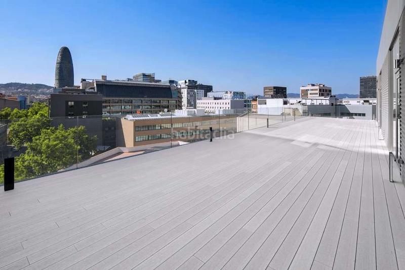 Foto 9d493db5-fd91-4867-9c18-e2729e4b1a10. Location bureau avec chauffage parking dans El Parc i la Llacuna del Poblenou Barcelona