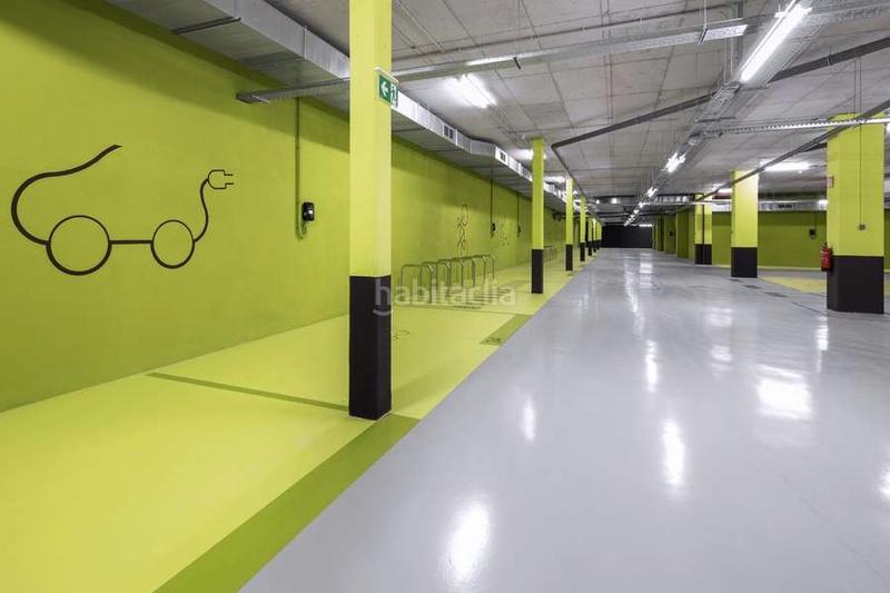 Foto a025fa76-5673-449a-8266-0cc59ac91de2. Location bureau avec chauffage parking dans El Parc i la Llacuna del Poblenou Barcelona