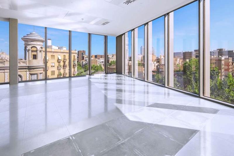 Foto b4169168-943a-4098-a4e6-06c6b3ad8244. Location bureau avec chauffage parking dans El Parc i la Llacuna del Poblenou Barcelona