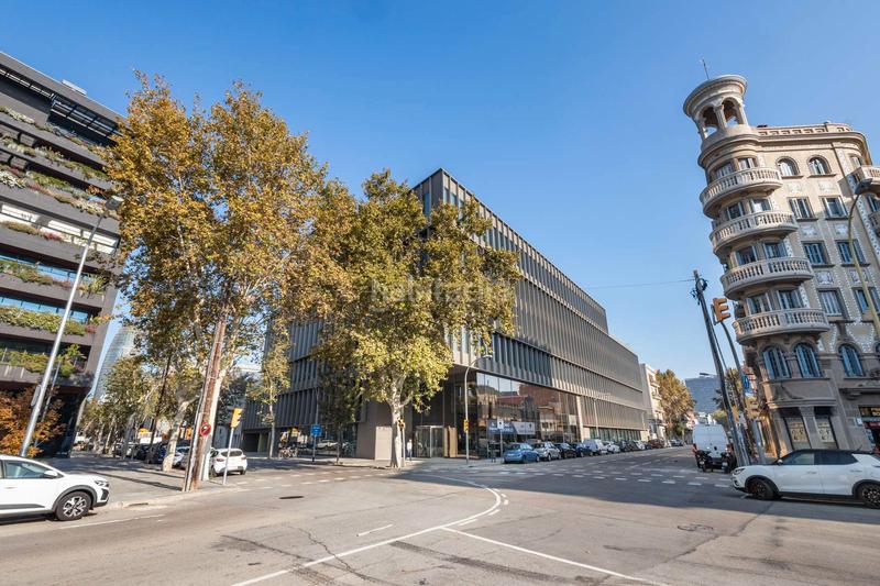 Foto c0f3178b-48c1-4ed3-89ac-9d795c4f6fa0. Location bureau avec chauffage parking dans El Parc i la Llacuna del Poblenou Barcelona