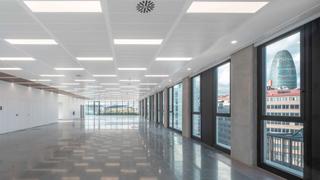 Rent Office space  Carrer de tànger