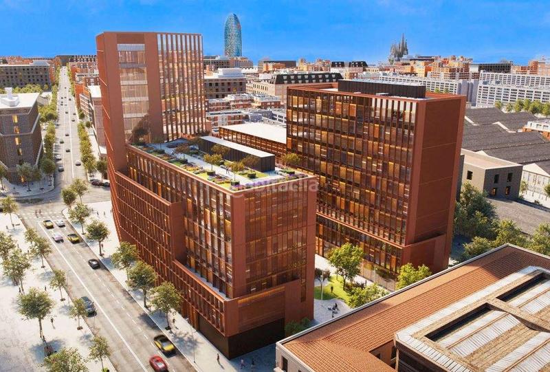 Foto d40ec022-3a3f-4834-809b-76b12ce2729e. Rent office space with heating in Provençals del Poblenou Barcelona