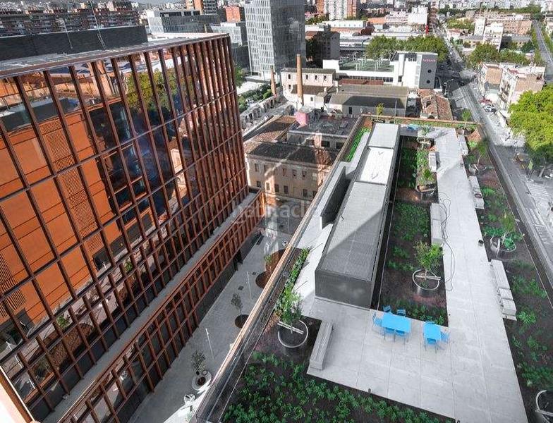 Foto eae4b0f5-3f3c-4a67-a285-81305944d5e8. Rent office space with heating in Provençals del Poblenou Barcelona