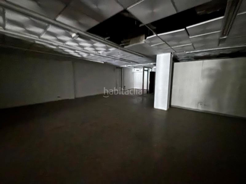 Foto 0fb28481-1c93-4d22-acbb-2c5fc187e1db. Local comercial a Collblanc Hospitalet de Llobregat (L´)