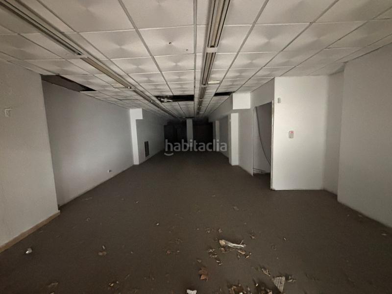 Foto 27d72414-e559-46a3-a936-1c8a3dd154bc. Local comercial a Collblanc Hospitalet de Llobregat (L´)