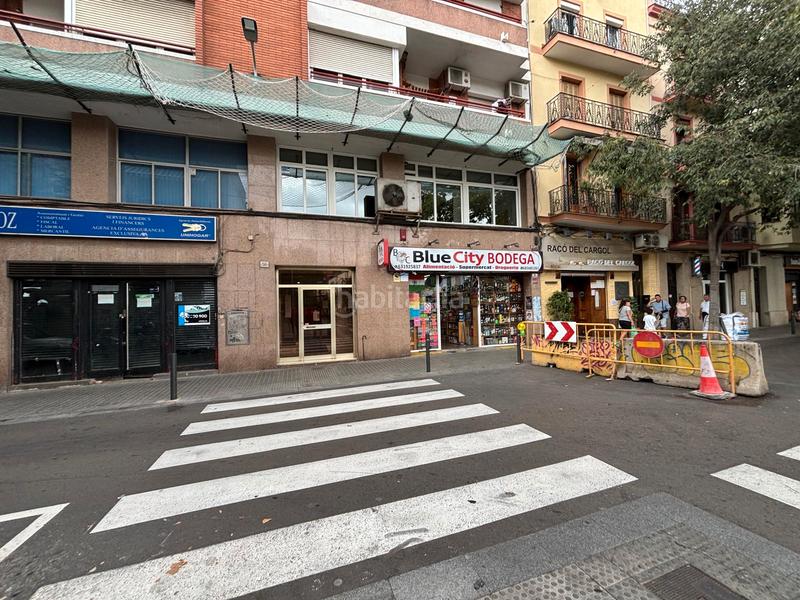 Foto cc468365-feb6-4aec-aa1f-f2d2f78f97b0. Local comercial a Collblanc Hospitalet de Llobregat (L´)