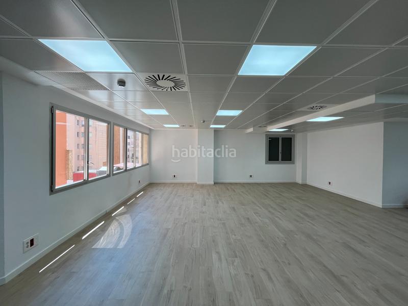 Foto 536860fa-ccbe-447a-8478-1d4c8dc782b9. Location bureau avec chauffage parking dans Barri de les Corts Barcelona