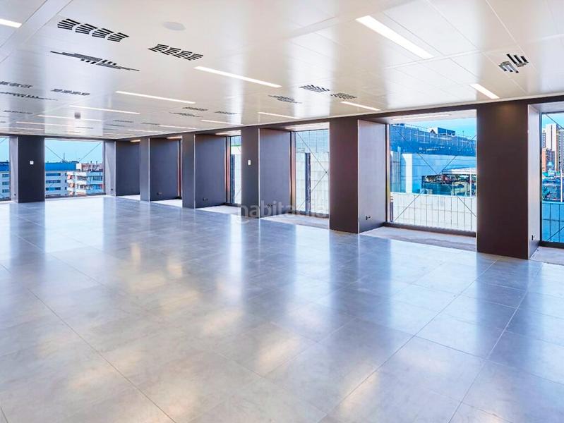 Foto 52fc84be-fed4-49af-b99a-23026bc08865. Lloguer oficina amb calefacció a Barri de les Corts Barcelona