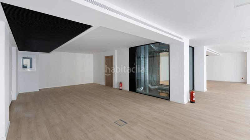 Foto dfd4e745-befd-4d28-bd58-89b7a8ce9edd. Miete büro mit heizung parking in L´Antiga Esquerra de l´Eixample Barcelona