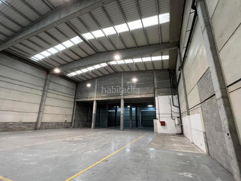 Foto ef2d8dd8-67b0-47c7-860f-39fed0462f1e. Miete fabrikhalle mit heizung in El Pla Sant Feliu de Llobregat
