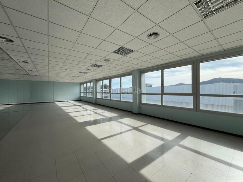 Foto ed608db0-69c5-4d84-bbcd-463e0caa3f1d. Rent industrial building with heating in El Pla Sant Feliu de Llobregat