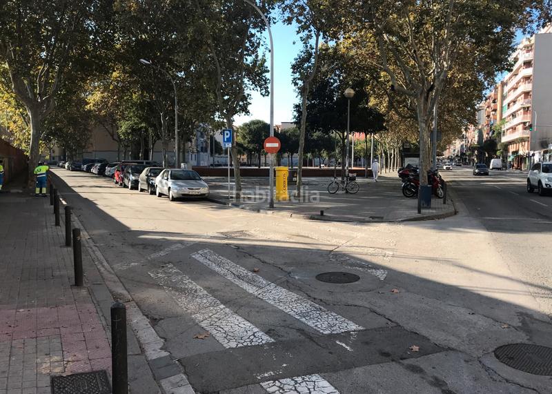 Foto 7d2ea902-19c7-40ff-8d19-a6a949f69d70. Geschäftsraum in avinguda d'alfons xiii 434 in Llefià Badalona