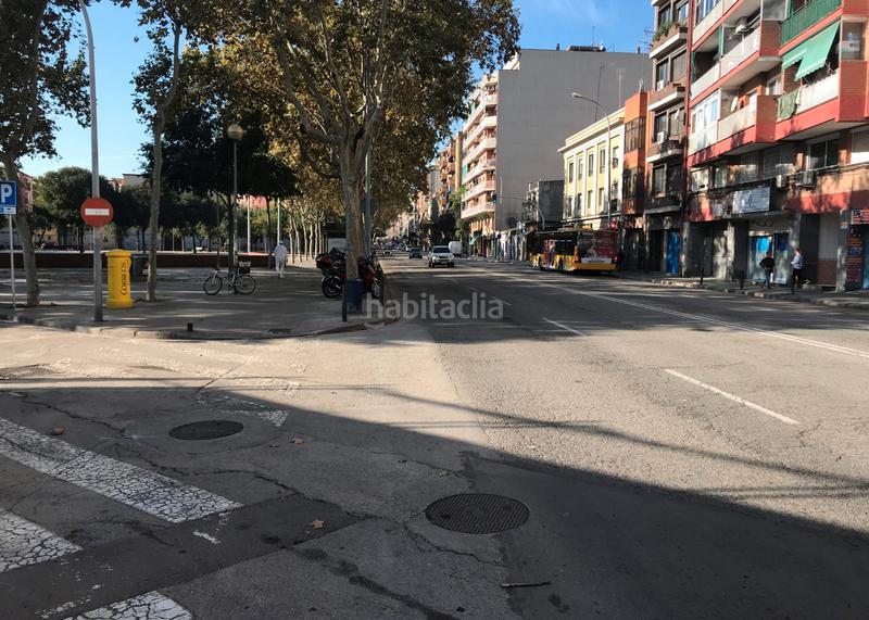 Foto 6f1fc28e-ed0d-4967-a9e3-dc8264810bcd. Local commercial dans avinguda d'alfons xiii 434 dans Badalona