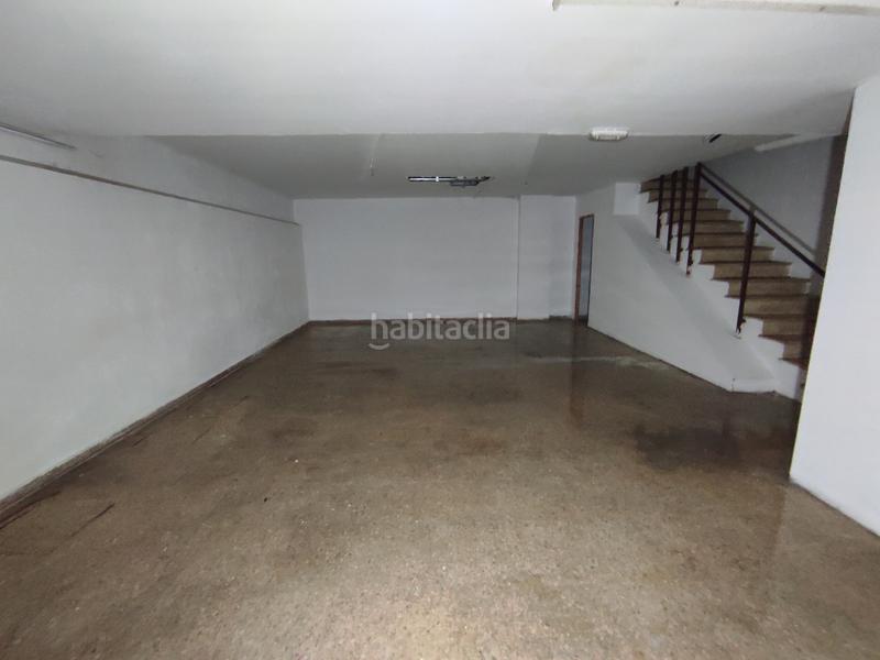 Foto c2380416-2bb4-4eb0-a1f2-063d4119a645. Local comercial en avinguda del carrilet 196 en Sant Josep Hospitalet de Llobregat (L´)