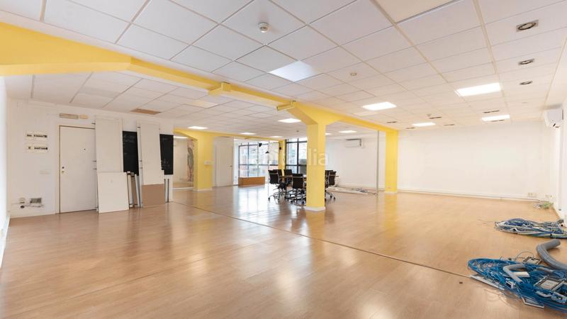 Foto a094d3f3-ada4-4ec1-9267-2759a4bdc587. Miete büro in Sant Antoni Barcelona