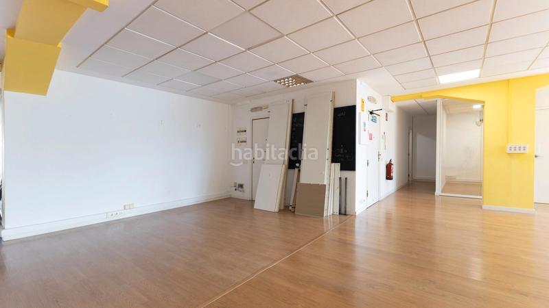 Foto 3ca6e8bf-4d0d-4347-ae53-7421914c8b3d. Rent office space in Sant Antoni Barcelona