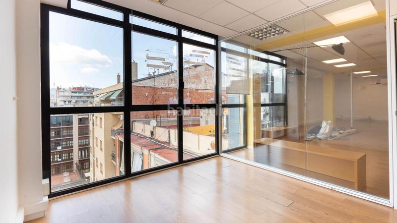 Foto f21ea351-c58d-473f-a377-20b31ffbf6d2. Affitto ufficio in Sant Antoni Barcelona