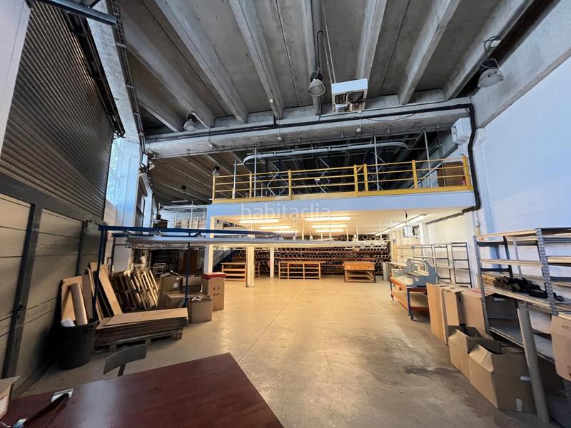 Foto 19f58b6d-87cc-457e-88b1-c31702bfb32f. Bâtiment à usage industriel avec chauffage dans Gràcia Sabadell