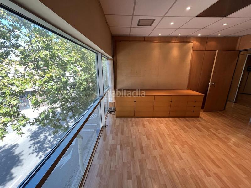 Foto 432dc281-2ba0-43b7-940f-fd46b1be7475. Bâtiment à usage industriel avec chauffage dans Gràcia Sabadell