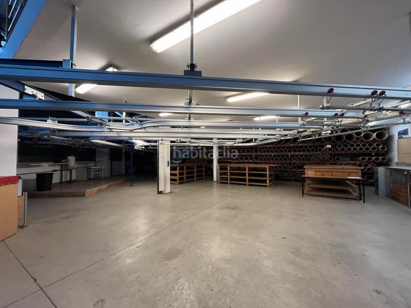 Foto 5c40aa3f-8cd4-420e-bcd9-a0d9450e5aaf. Bâtiment à usage industriel avec chauffage dans Gràcia Sabadell