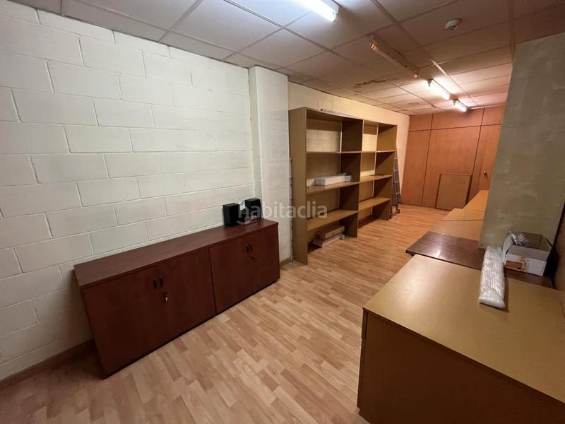 Foto 8d8f42ab-cad6-40b8-9d17-63d2add4cd43. Bâtiment à usage industriel avec chauffage dans Gràcia Sabadell