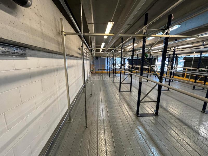 Foto bf77b180-4e4a-49c9-96ce-78df646b9f90. Bâtiment à usage industriel avec chauffage dans Gràcia Sabadell