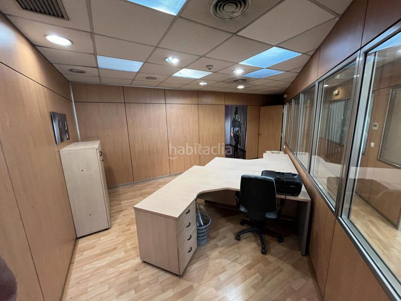 Foto fdd301e2-0ff5-4ac4-b6c6-1e1829fcbf90. Bâtiment à usage industriel avec chauffage dans Gràcia Sabadell