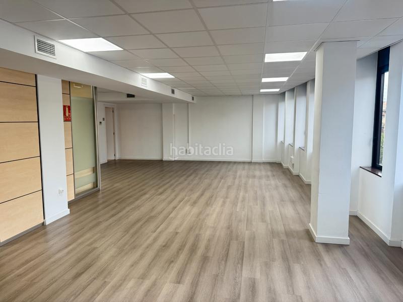 Foto b3b84329-f761-4a57-a697-ce4b9ade0143. Location bureau avec chauffage parking dans L´Antiga Esquerra de l´Eixample Barcelona