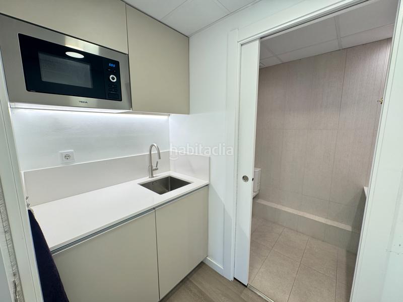 Foto 58aecb0e-a7e4-4f49-9045-4b746218bdb1. Rent office space with heating parking in L´Antiga Esquerra de l´Eixample Barcelona