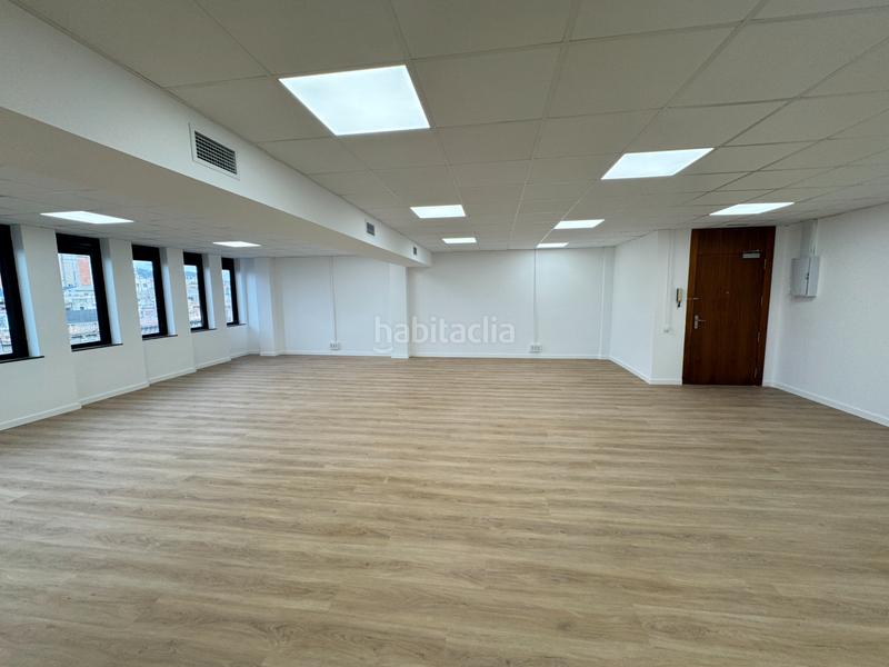 Foto a214ac78-7989-40f4-b0ab-1ff439d2177b. Rent office space with heating parking in L´Antiga Esquerra de l´Eixample Barcelona