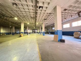 Capannone industriale in Zona Industrial