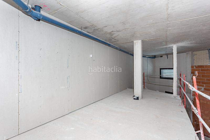 Foto 7a0ecaa4-018e-4f2d-bbdc-abc0ffbfeda7. Location local commercial dans Sant Andreu de Palomar Barcelona