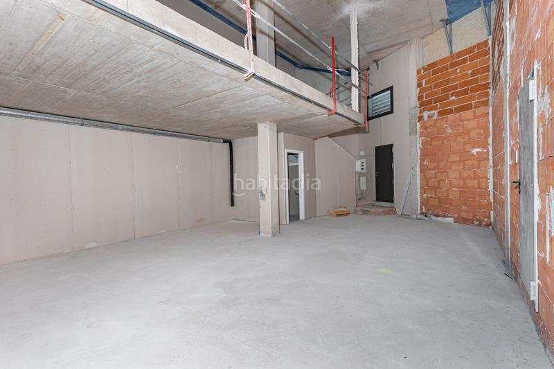 Foto a0cf4a1f-a277-4b3d-bdf9-503042d52581. Affitto locale commerciale in Sant Andreu de Palomar Barcelona