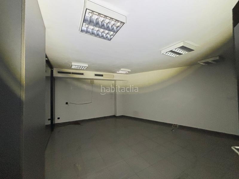 Foto 2e0d0de6-e0b4-4b40-b00c-00e96ea075af. Local commercial dans carrer de calderón de la barca 106 dans Barcelona