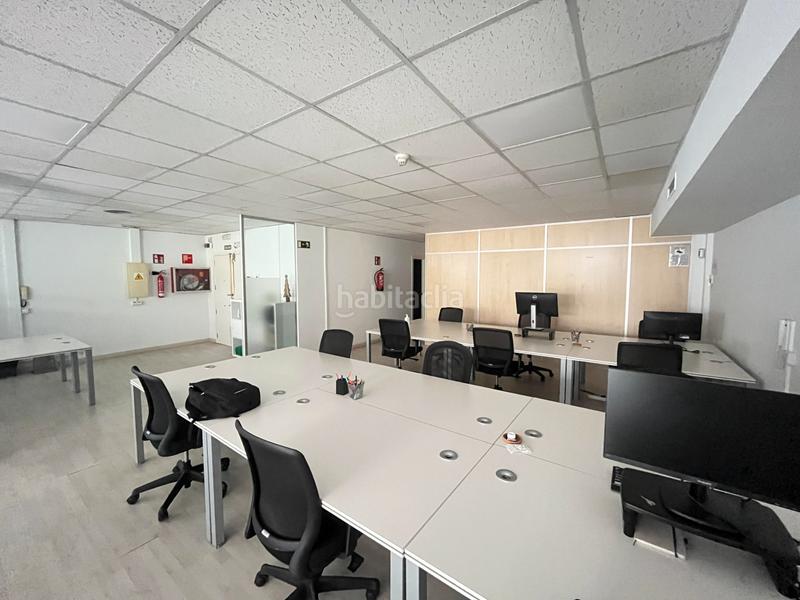 Foto 7fe30d8a-a128-4f78-a6b3-6cc47eee8ca7. Location bureau avec chauffage dans Barri de les Corts Barcelona