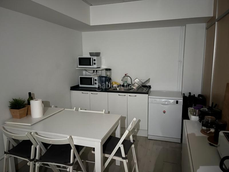 Foto db0fdc9a-75b2-4653-ba8b-1fc6b5833ae7. Location bureau avec chauffage dans Barri de les Corts Barcelona