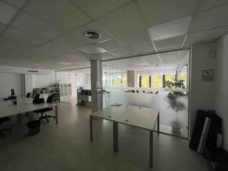 Foto 6e39e2e2-60b6-46a7-9bd0-d379c56be129. Miete büro mit heizung in Barri de les Corts Barcelona