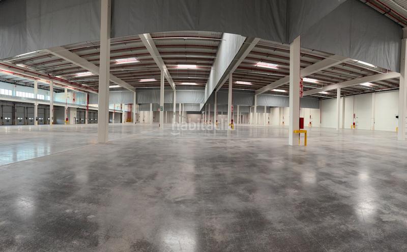 Foto 4b82309d-0874-454d-ba84-f684b5fb0c90. Alquiler nave industrial en Castellbisbal
