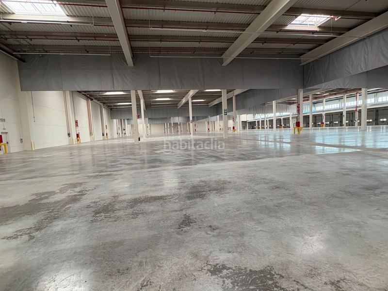 Foto bf58d672-4377-47f0-9a2c-4f6c83e69cb6. Alquiler nave industrial en Castellbisbal