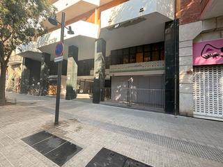 Business premise in Carrer del Consell de Cent