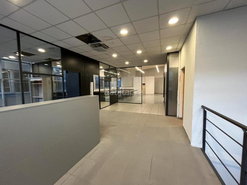 Foto 1970c146-3e87-4323-a0ae-e1f5f7af7da5. Location bâtiment à usage industriel avec chauffage dans Badalona